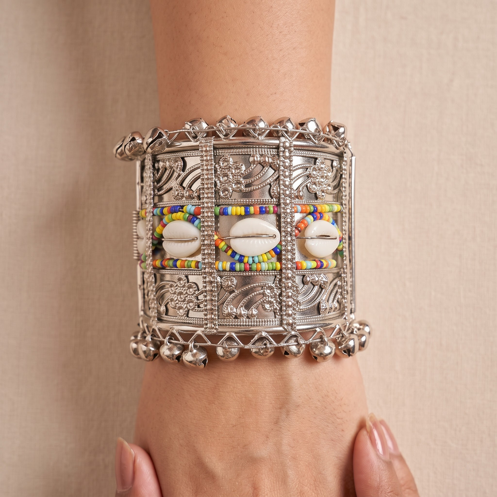 Pataka-Mode Filigree Kodi Cuff