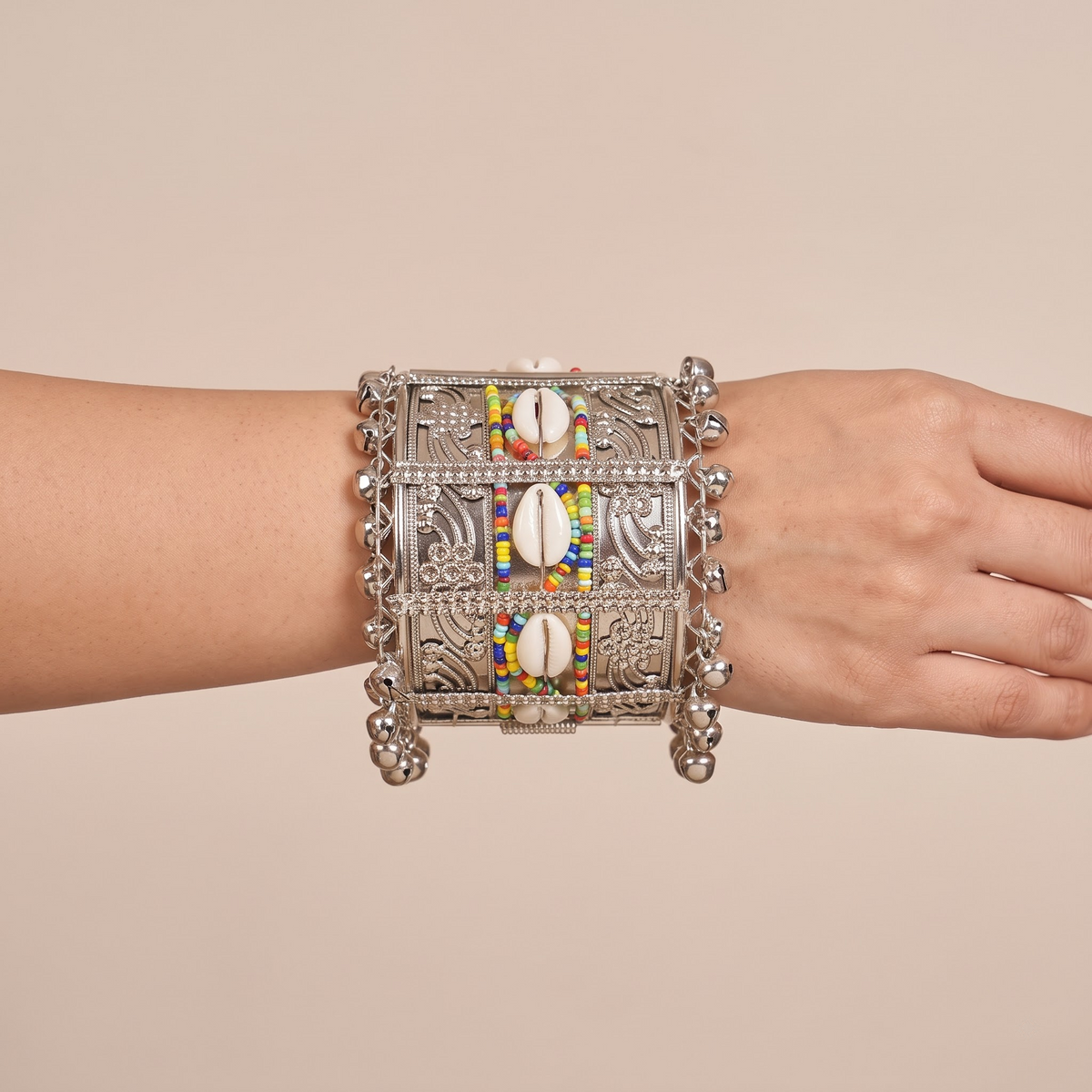 Pataka-Mode Filigree Kodi Cuff
